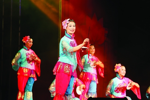 文化搭台经济唱戏 展示百姓富足美好生活 - 桂