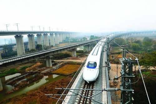 高铁:让桂林城市品位和百姓生活品质大提速 