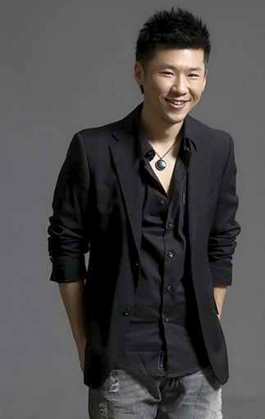 星二代张默王骁同台飙戏