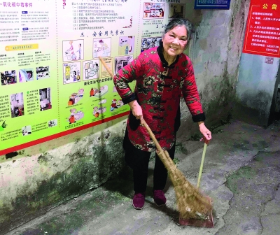 潘昌明:小区居民的贴心人