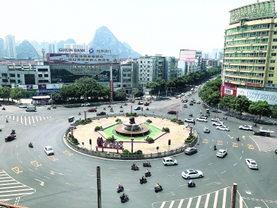 临桂小广场现象照片图片